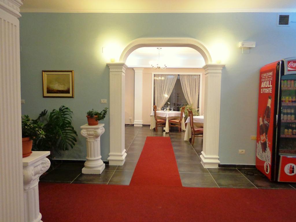 Viktoria Tirana 3*
