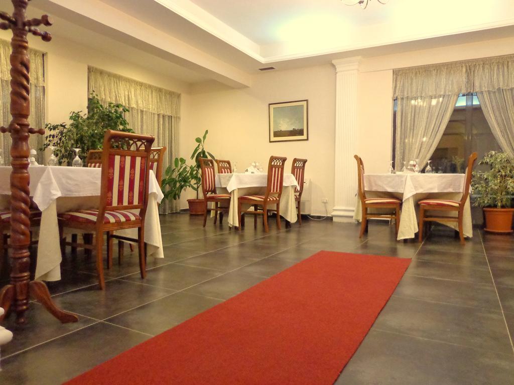 Viktoria Tirana